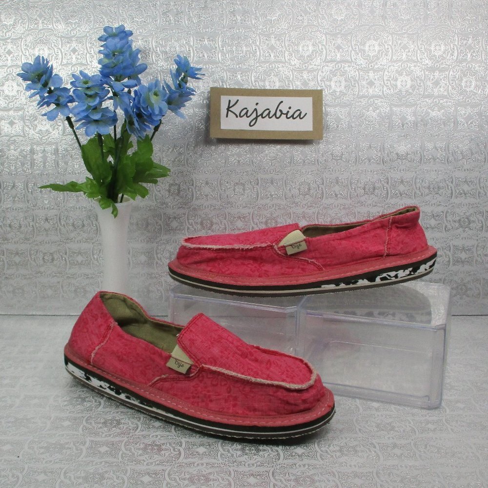 DIJE CALIFORNIA Slip On Shoes. Size 7